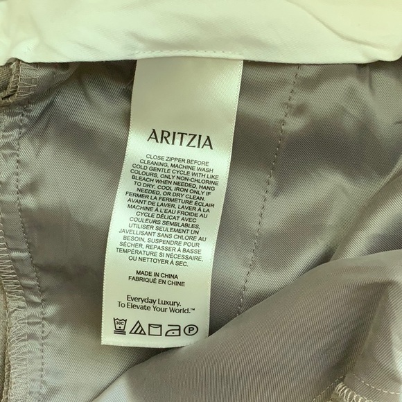 Aritzia Effortless ReSsential Pants - Picture 7 of 7